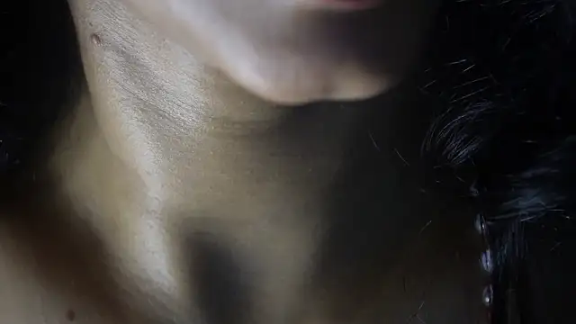 -AyeshaSinghania- Adlı Modelin Canlı XXX Sohbeti