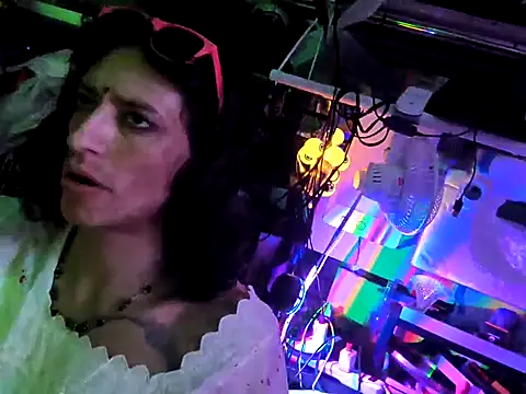 gurlnips live XXX chat