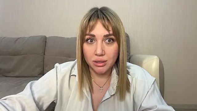 VickyLove047: онлайн-секс-чат