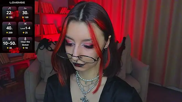 Mistress__Marcelline Show Webcam