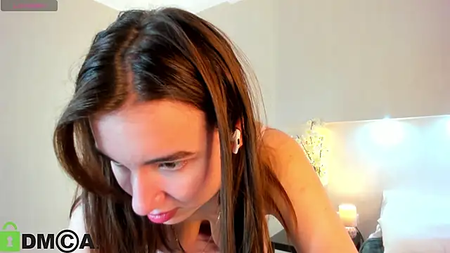 Adelina_Bliss' Live XXX Chat