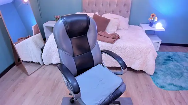 Miss_Cataleya__: онлайн-секс-чат