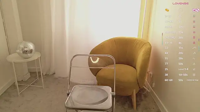 hidden_charm_ – Live XXX-chat