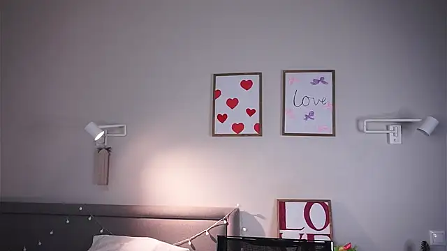 MegganKinson's Live XXX Chat