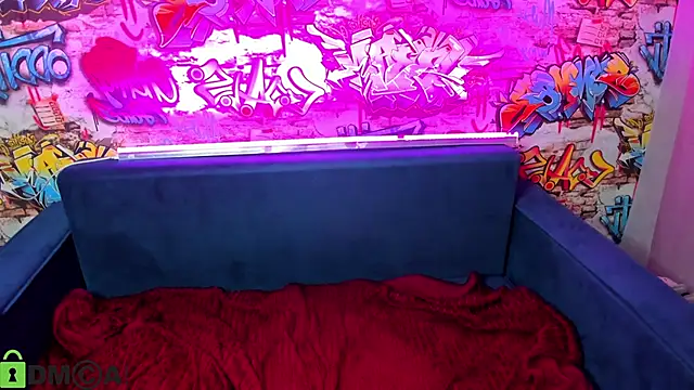 Kira__Sweet – Live XXX-chat