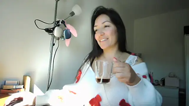 Chat XXX Live Yulian_Milf