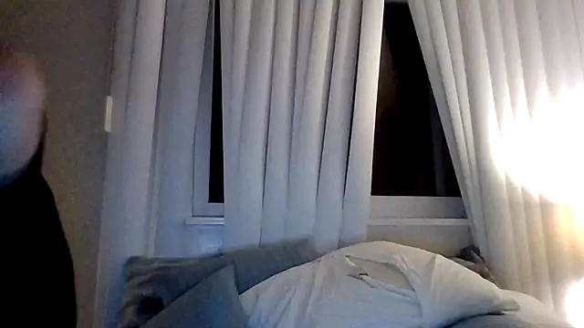 Tallhungandcloudy webkamerás műsora