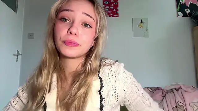 SourMiddayn Webbikameraesitys