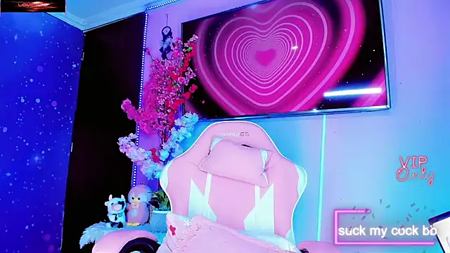 Thalia_girl21's Webcam Show