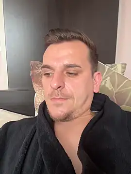 Huge_cock22cm – webcam-show