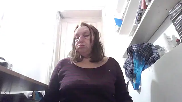 AnnaLive570's Live XXX Chat