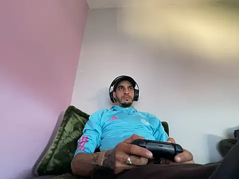 Chat XXX Live Rebeu313