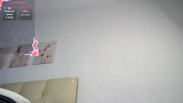 aliicemeowのライブXXXチャット