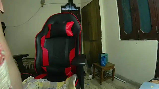 XXX chat uživo modela callmeshreya