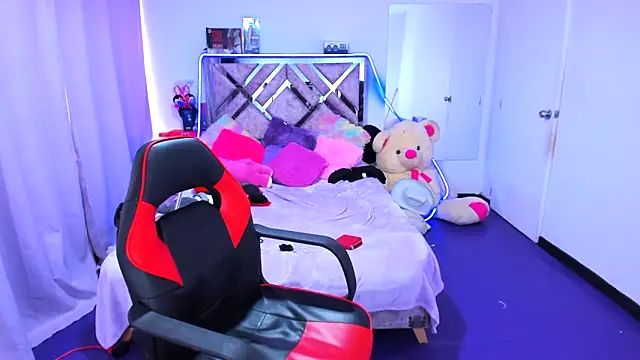 Luna_Analya Chat XXX live