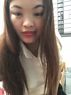 newbaby1 Adlı Modelin Web Kamerası Şovu