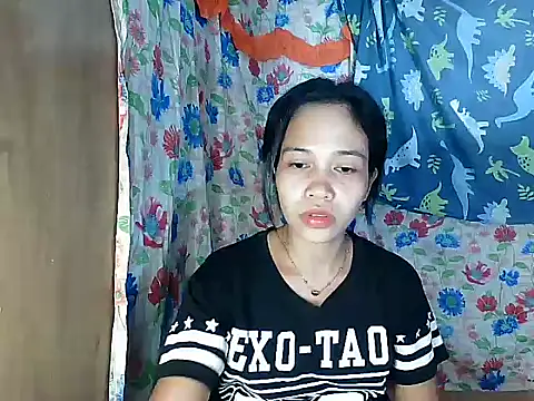 แชท XXX สดของ PinaySkinnyGirl