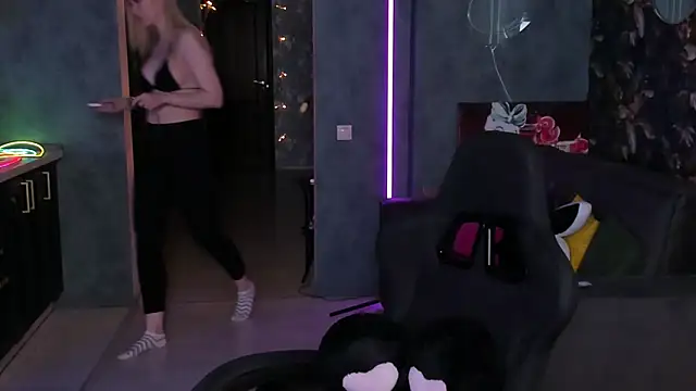 Blckmirrorr: απευθείας συνομιλία ΧΧΧ