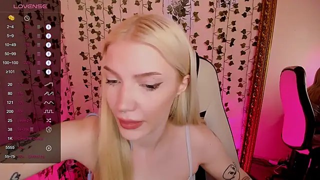 Chatroom XXX en direct de AnyaTaylor_