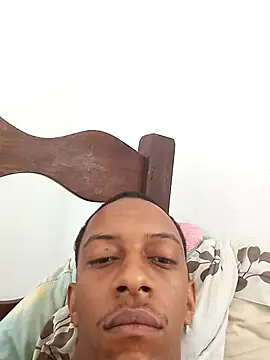 Pretinhoo25 Live XXX-Chat