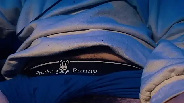 Pokazy przed kamerką – strongdude212