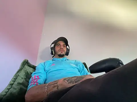 Rebeu313 Webcam show