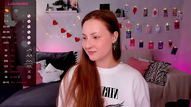 velvet_cherry_'s Live XXX Chat