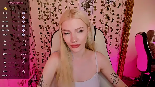AnyaTaylor_ Chat XXX live
