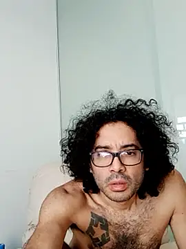 Batou1683 Webcam Show