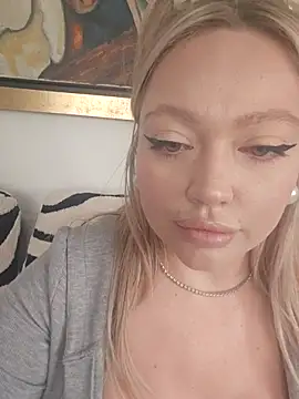 misstitmouseofficial: онлайн-секс-чат