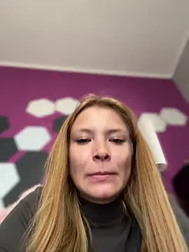 AnastasiaAniess' Live XXX Chat