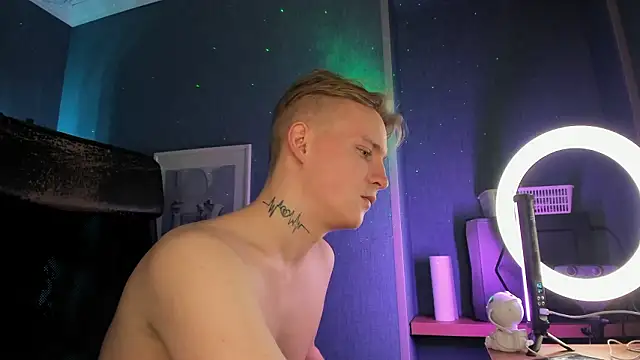 AlexxSweet Webcamshow