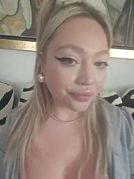 misstitmouseofficial Chat XXX in diretta