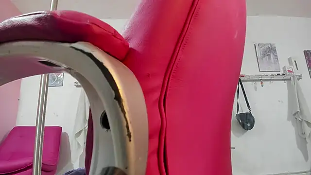 Chat +18 de CAMILA--REY ao vivo