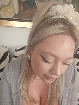 misstitmouseofficial – Naživo XXX chat