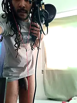 Mikaaa97 Show Webcam