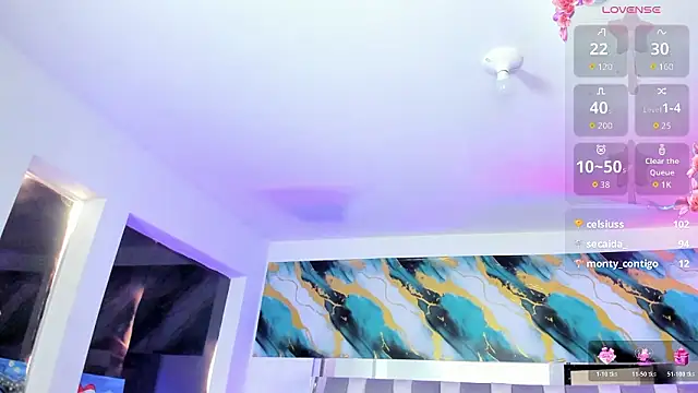 IsaDiiaz 现场XXX聊天