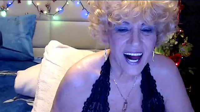 แชท XXX สดของ HappyWomanOn