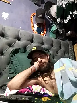 Chatroom XXX en direct de hairy_mannn