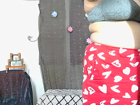 Secret_Bhabhi 现场XXX聊天