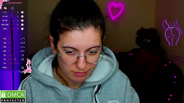 Živý XXX chat Aminabeatris