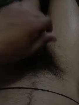 Rocky-badboy_cum4me élő XXX-chatje