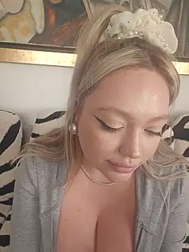 misstitmouseofficial's Webcam Show