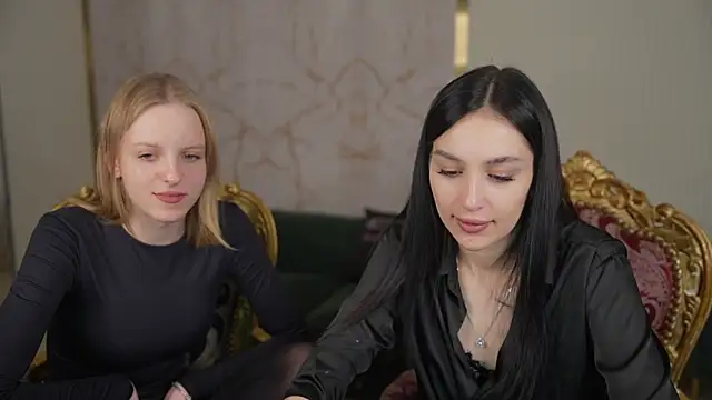 Вебкам-шоу Mila_Rose054