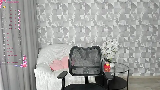 A_delina Adlı Modelin Canlı XXX Sohbeti