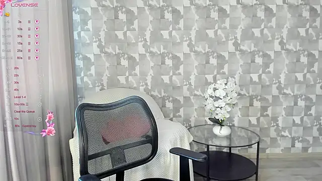 A_delina: απευθείας συνομιλία ΧΧΧ