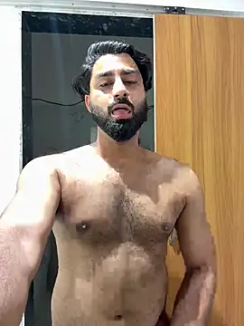 hottestboy03's Webcam Show