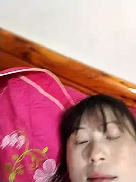 linda_bae00 Show Webcam