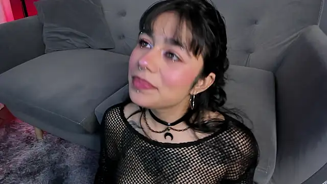 flower_smith_ Live XXX-Chat