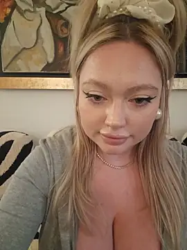 misstitmouseofficial: вебкам-шоу